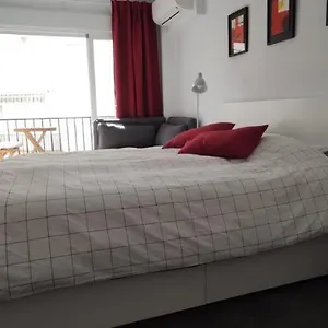  Apartamento Edificio Malaga 2h